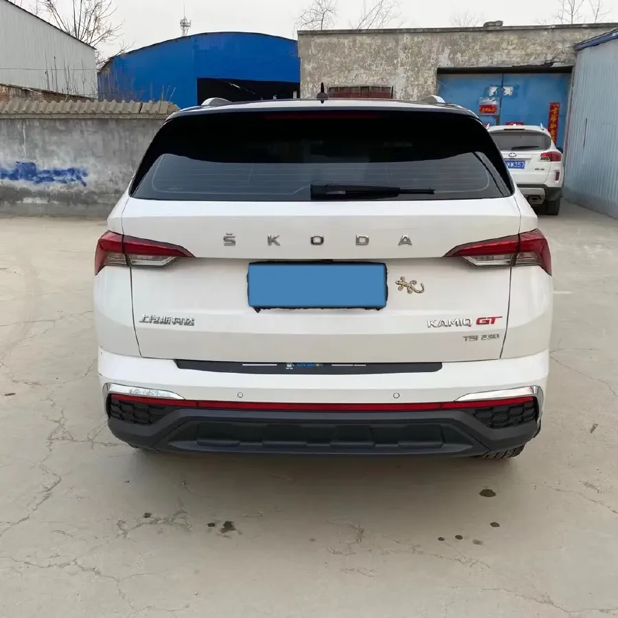 2020 Skoda Karoq 1.4T 150HP L4 7DCT,autocango,china used car exporter,china ev exporter,chinese used car exporter,chinese used ev exporter