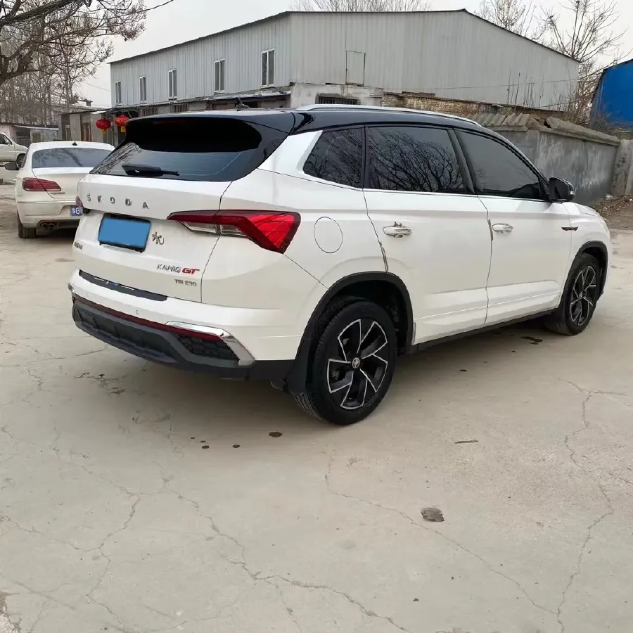 2020 Skoda Karoq 1.4T 150HP L4 7DCT,autocango,china used car exporter,china ev exporter,chinese used car exporter,chinese used ev exporter