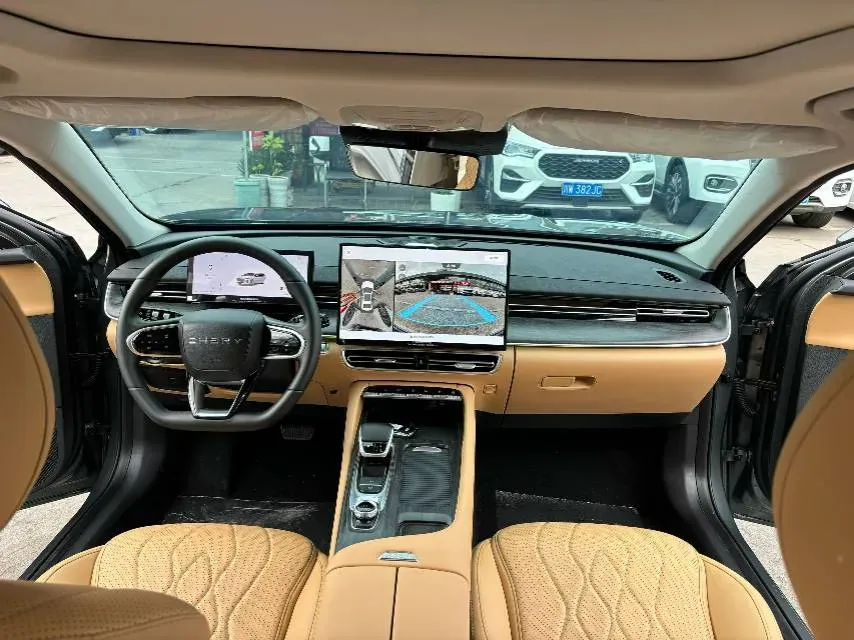 2025 Chery Arrizo 8 1.6T 197HP L4 7DCT,autocango,china used car exporter,china ev exporter,chinese used car exporter,chinese used ev exporter