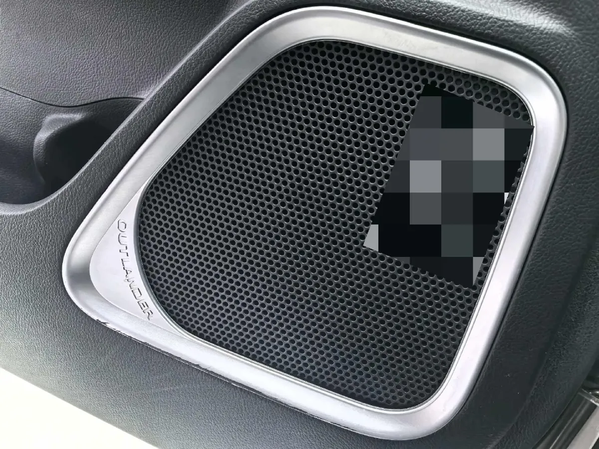 2021 Mitsubishi Outlander 2.0L 166HP L4 CVT,autocango,china used car exporter,china ev exporter,chinese used car exporter,chinese used ev exporter