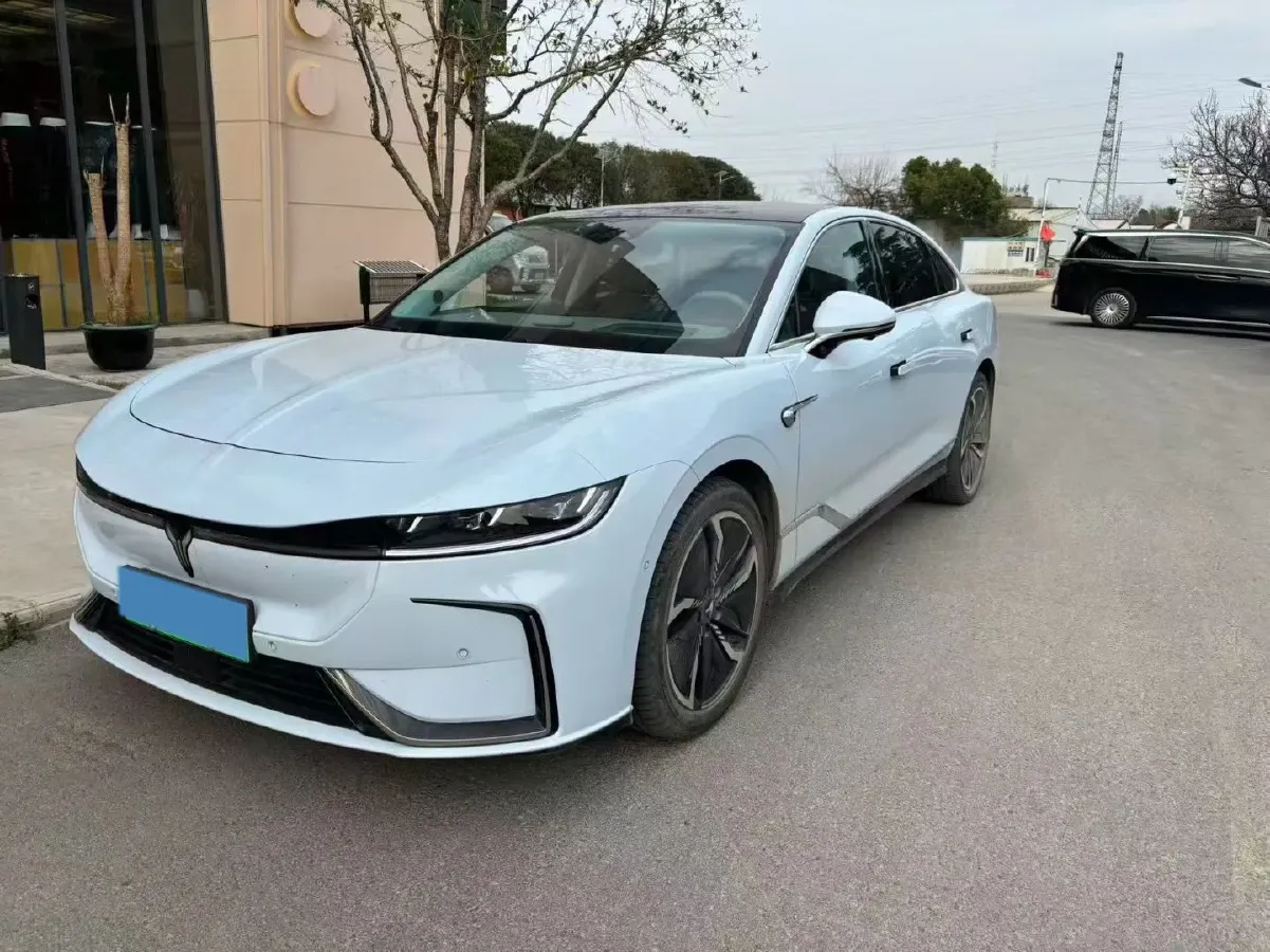 2023 Voyah ZhuiGuang BEV 82.11KWH,autocango,china used car exporter,china ev exporter,chinese used car exporter,chinese used ev exporter