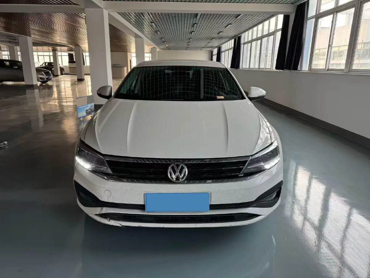 2019 Volkswagen T-Cross 1.4T 150HP L4 7DCT,autocango,china used car exporter,china ev exporter,chinese used car exporter,chinese used ev exporter