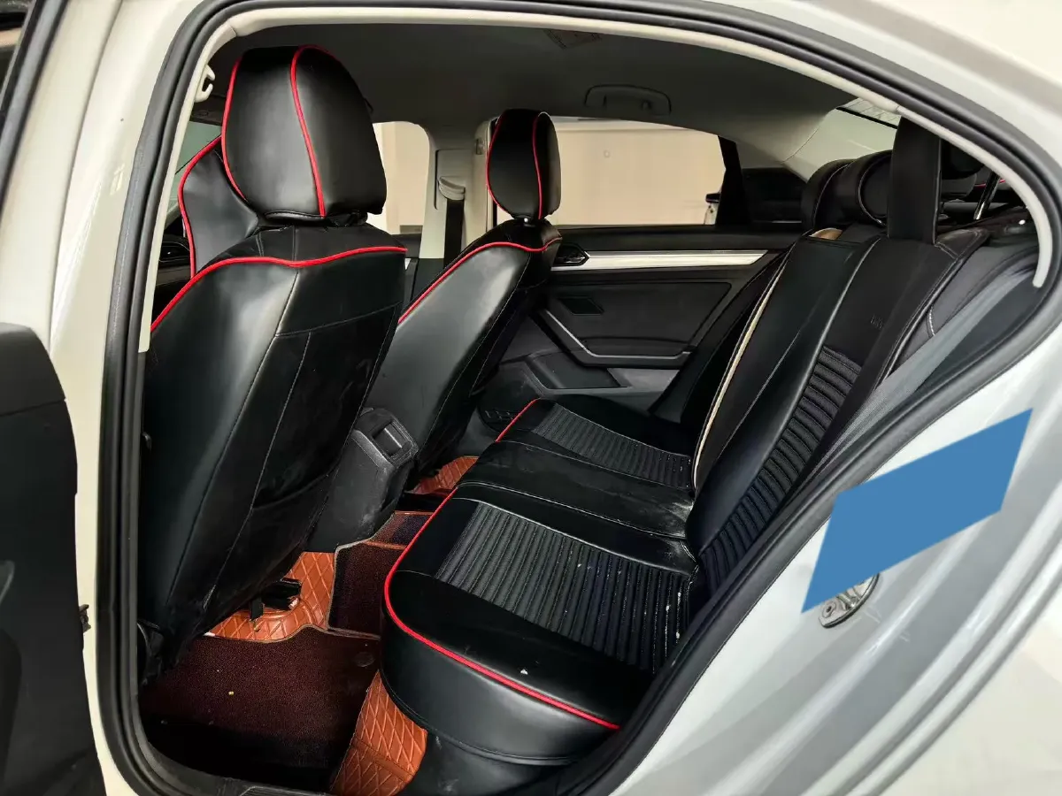 2019 Volkswagen T-Cross 1.4T 150HP L4 7DCT,autocango,china used car exporter,china ev exporter,chinese used car exporter,chinese used ev exporter