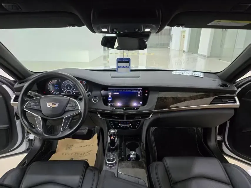 2022 Cadillac CT6 2.0T 237HP L4 10AT,autocango,china used car exporter,china ev exporter,chinese used car exporter,chinese used ev exporter