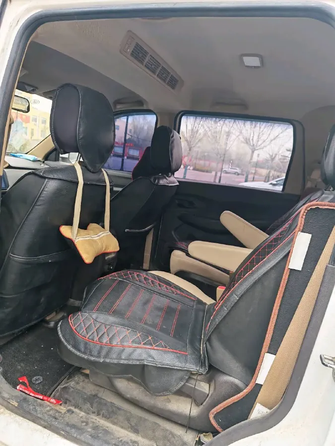 2019 WuLing HongGuang 1.5L 99HP L4 6MT,autocango,china used car exporter,china ev exporter,chinese used car exporter,chinese used ev exporter