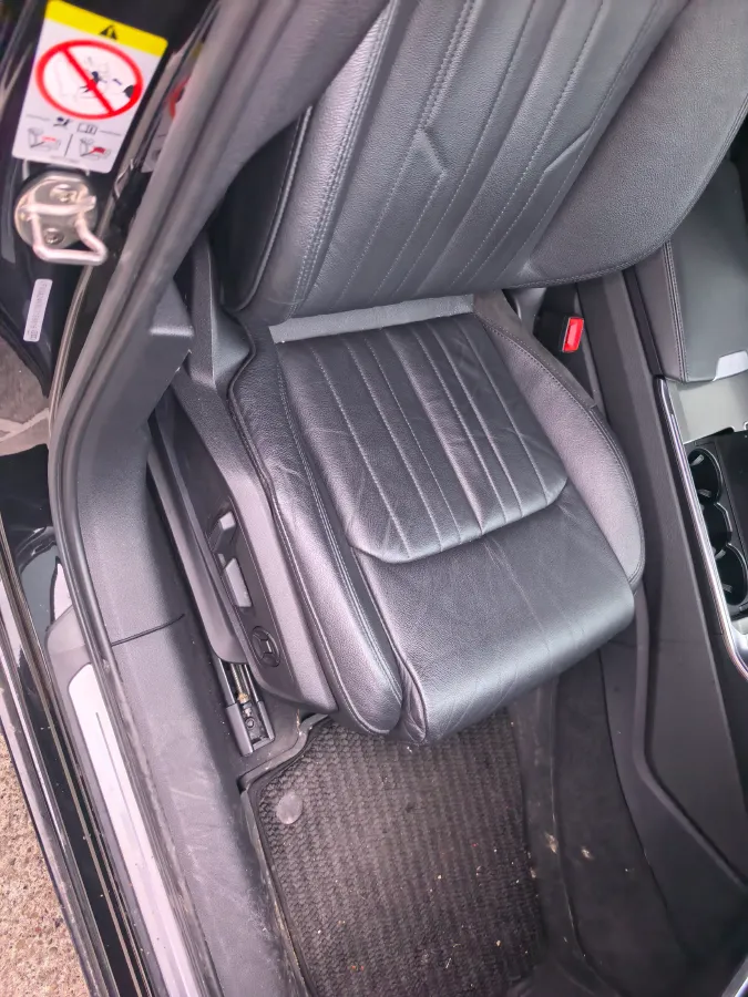 2021 Audi A6L 2.0T 224HP L4 7DCT,autocango,china used car exporter,china ev exporter,chinese used car exporter,chinese used ev exporter