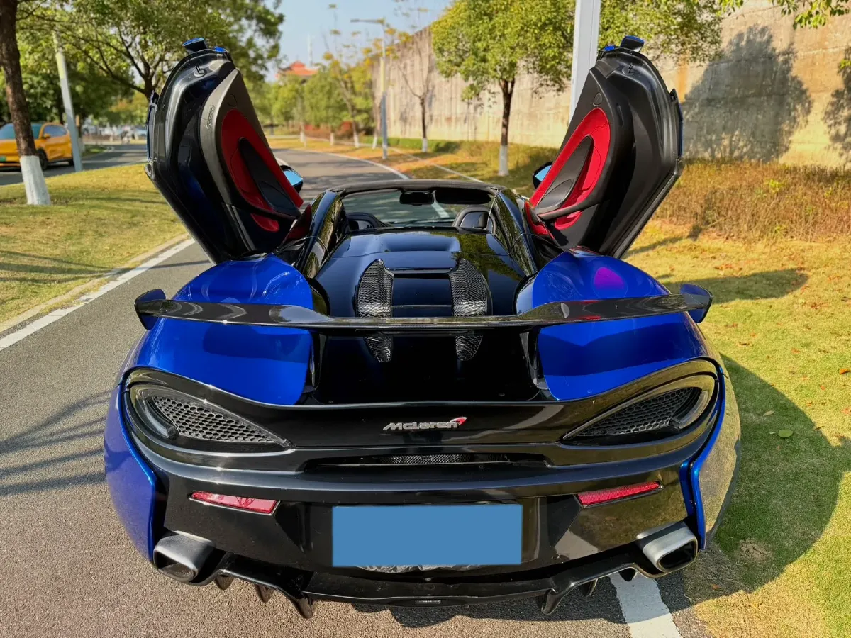 2019 McLaren 570 3.8T 570HP V8 7DCT,autocango,china used car exporter,china ev exporter,chinese used car exporter,chinese used ev exporter