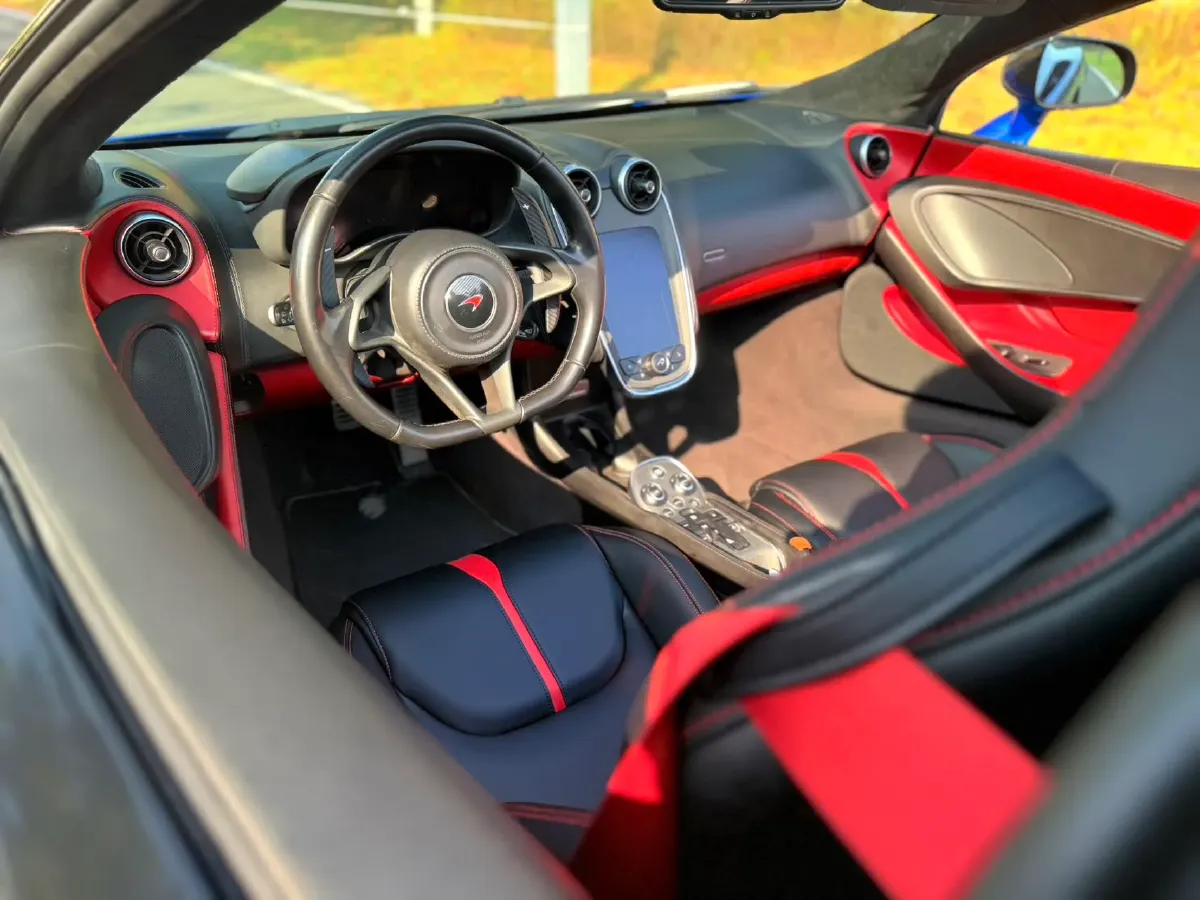 2019 McLaren 570 3.8T 570HP V8 7DCT,autocango,china used car exporter,china ev exporter,chinese used car exporter,chinese used ev exporter