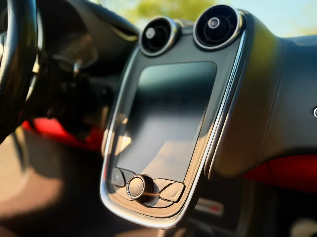 2019 McLaren 570 3.8T 570HP V8 7DCT,autocango,china used car exporter,china ev exporter,chinese used car exporter,chinese used ev exporter