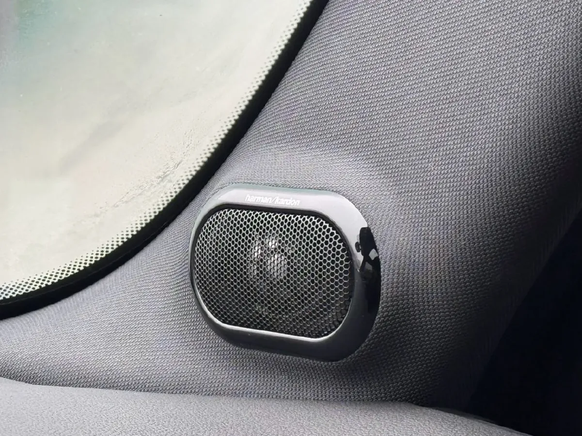 2023 MINI MINI 2.0T 178HP L4 7DCT,autocango,china used car exporter,china ev exporter,chinese used car exporter,chinese used ev exporter