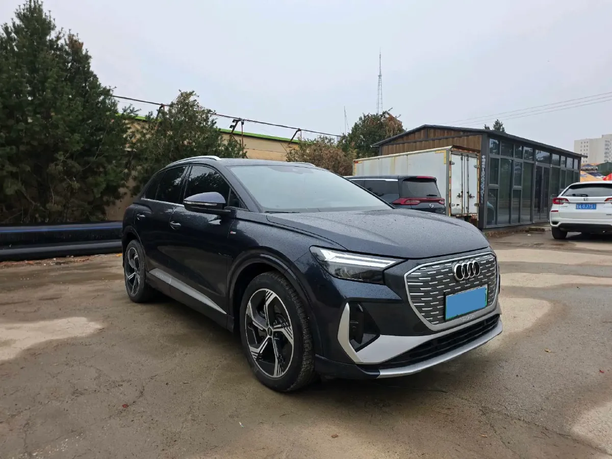 2024 Audi Q4 e-tron BEV 84.8KWH,autocango,china used car exporter,china ev exporter,chinese used car exporter,chinese used ev exporter