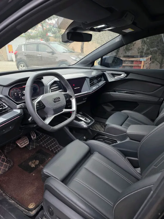 2024 Audi Q4 e-tron BEV 84.8KWH,autocango,china used car exporter,china ev exporter,chinese used car exporter,chinese used ev exporter