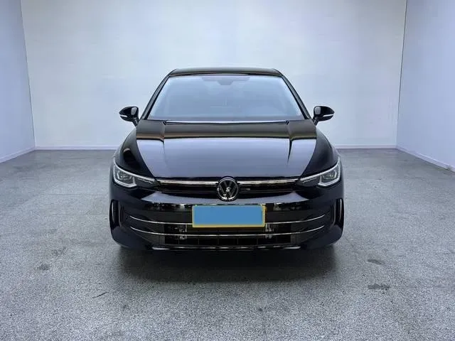 2025 Volkswagen Golf 1.5T 160HP L4 7DCT,autocango,china used car exporter,china ev exporter,chinese used car exporter,chinese used ev exporter