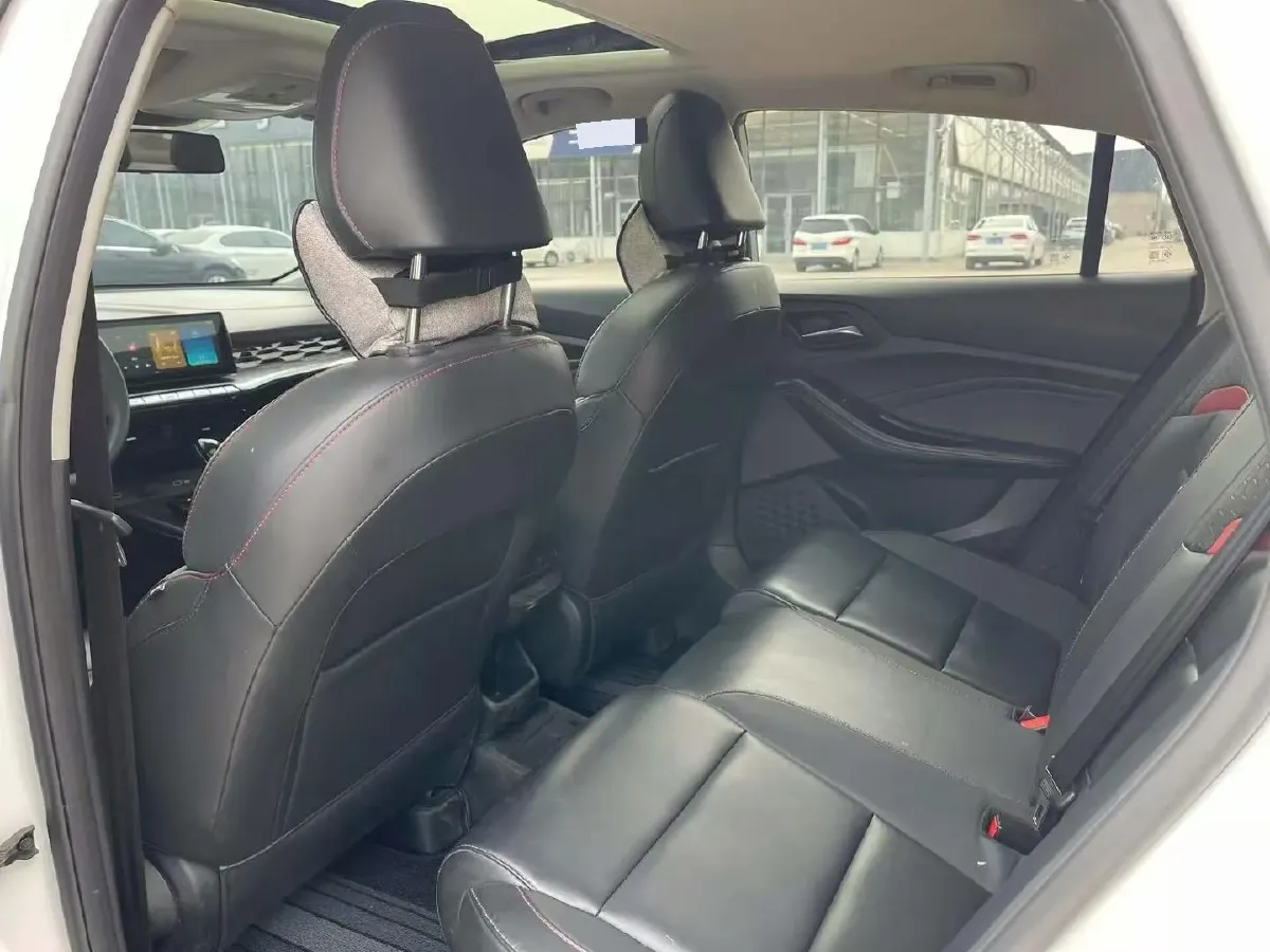 2022 MG 5 1.5L 120HP L4 CVT,autocango,china used car exporter,china ev exporter,chinese used car exporter,chinese used ev exporter