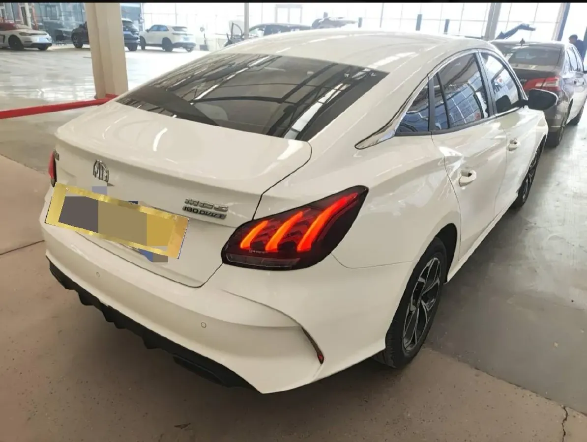 2022 MG 5 1.5L 120HP L4 CVT,autocango,china used car exporter,china ev exporter,chinese used car exporter,chinese used ev exporter