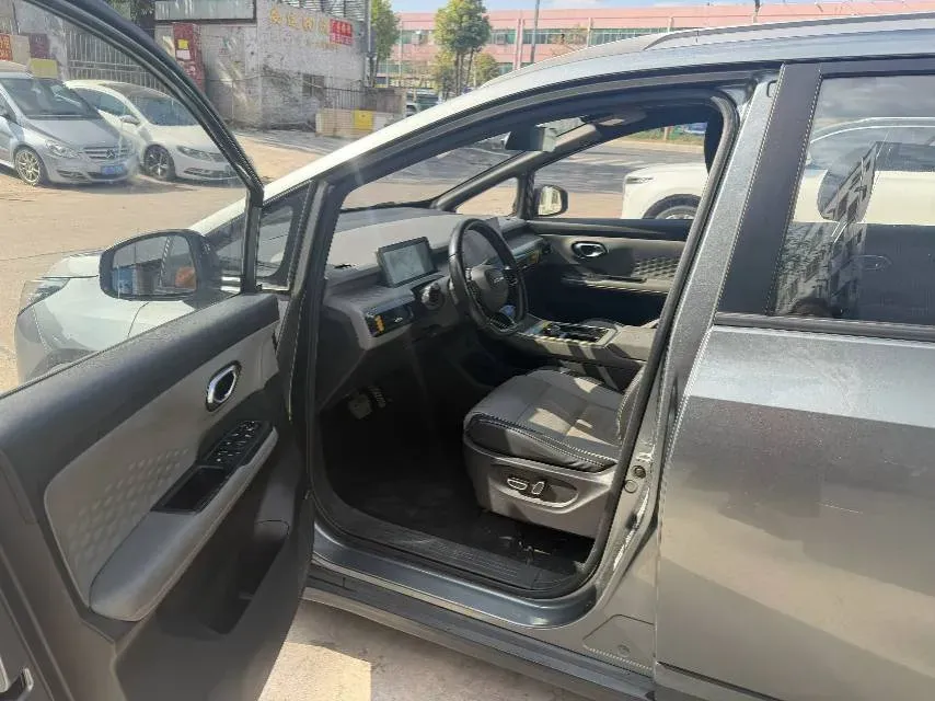 2022 Geely Okavango 1.8T 184HP L4 7DCT,autocango,china used car exporter,china ev exporter,chinese used car exporter,chinese used ev exporter