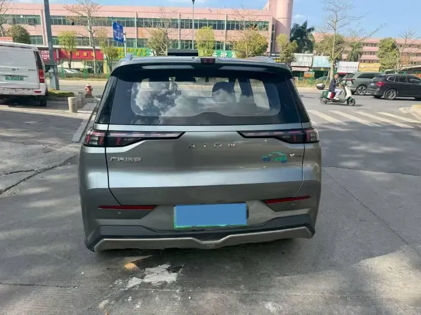 2022 Geely Okavango 1.8T 184HP L4 7DCT,autocango,china used car exporter,china ev exporter,chinese used car exporter,chinese used ev exporter