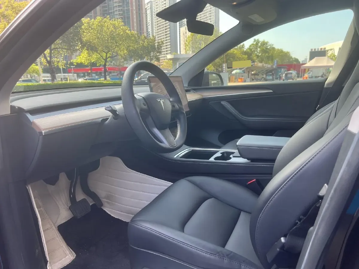 2022 Tesla Model Y BEV 60KWH,autocango,china used car exporter,china ev exporter,chinese used car exporter,chinese used ev exporter