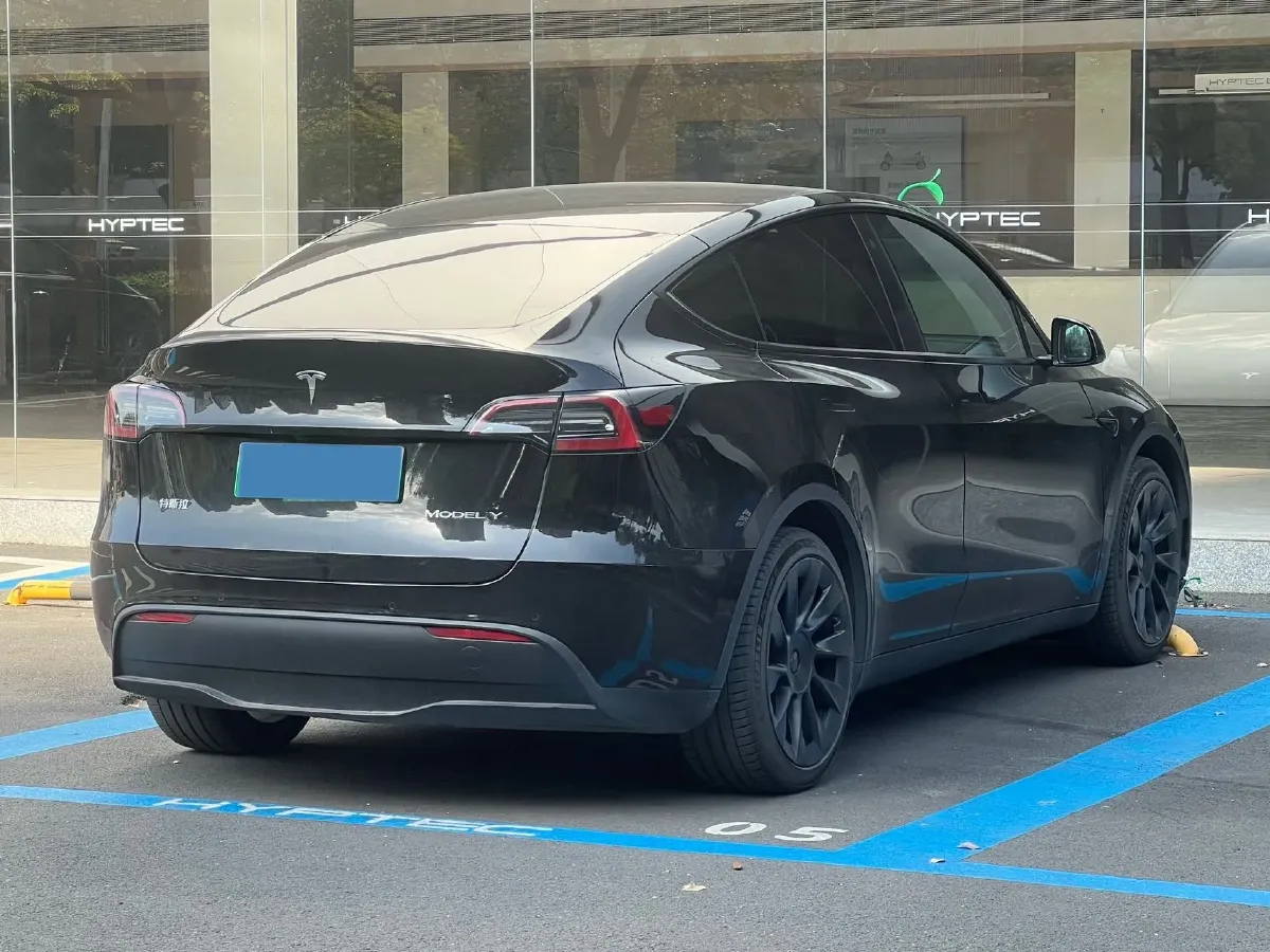 2022 Tesla Model Y BEV 60KWH,autocango,china used car exporter,china ev exporter,chinese used car exporter,chinese used ev exporter