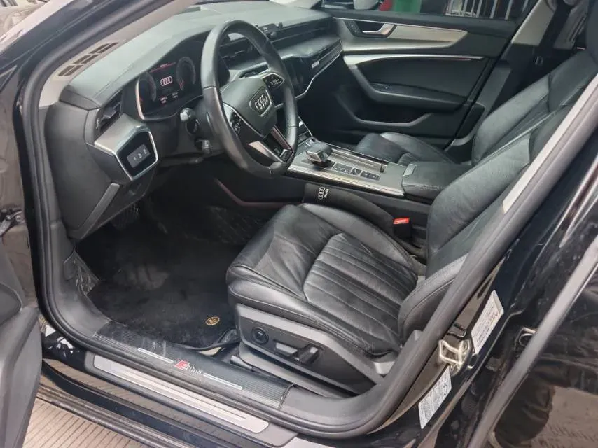 2022 Audi A6L 2.0T 224HP L4 7DCT,autocango,china used car exporter,china ev exporter,chinese used car exporter,chinese used ev exporter