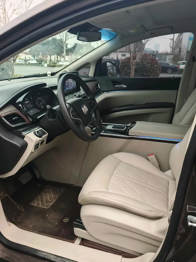 2022 Buick GL8 2.0T 237HP L4 9AT,autocango,china used car exporter,china ev exporter,chinese used car exporter,chinese used ev exporter