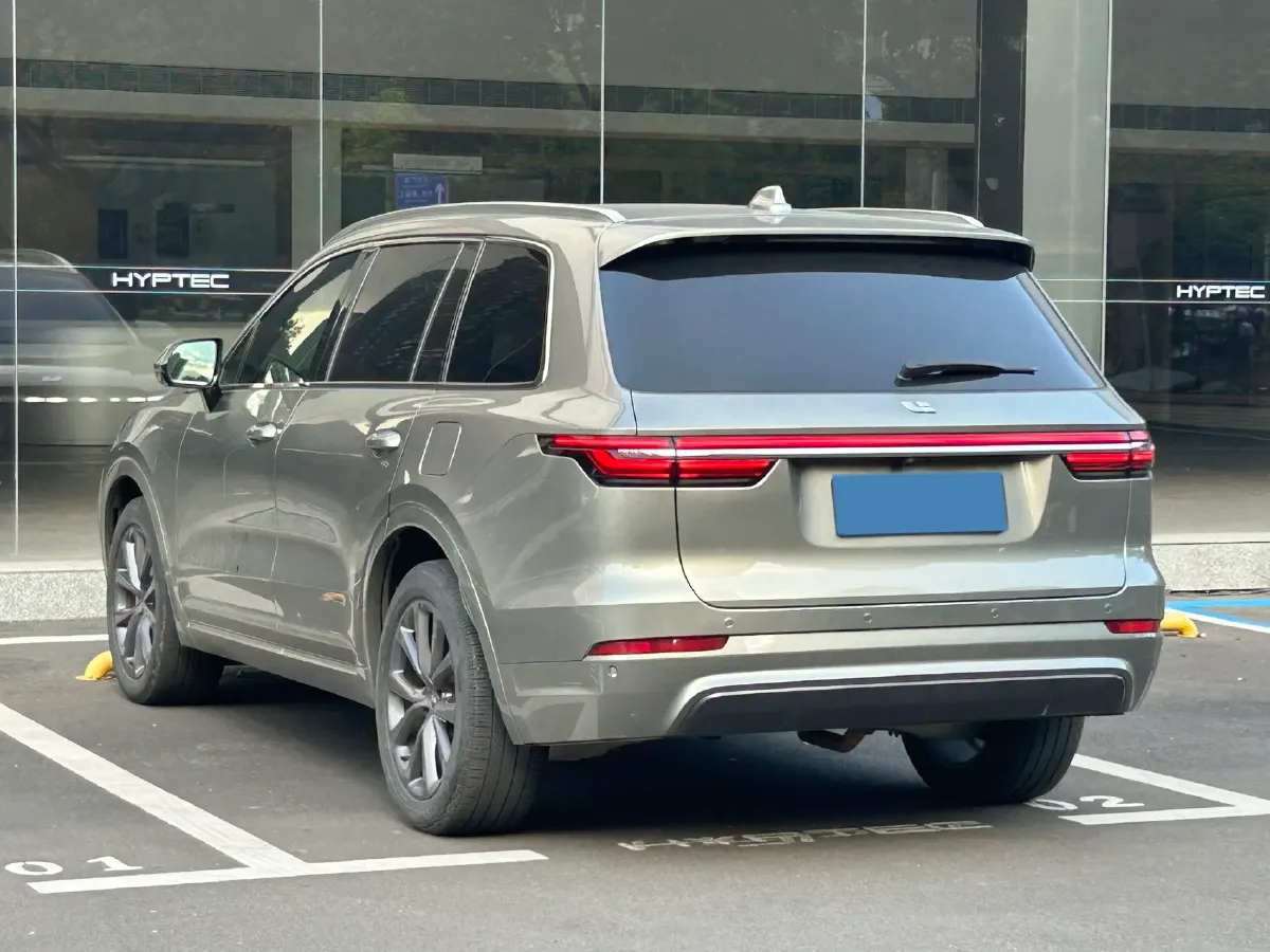 2020 Li ONE Range Extended 131HP REEV 40.5KWH,autocango,china used car exporter,china ev exporter,chinese used car exporter,chinese used ev exporter