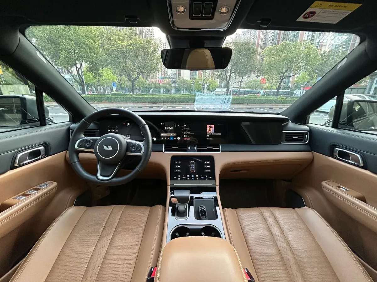 2020 Li ONE Range Extended 131HP REEV 40.5KWH,autocango,china used car exporter,china ev exporter,chinese used car exporter,chinese used ev exporter