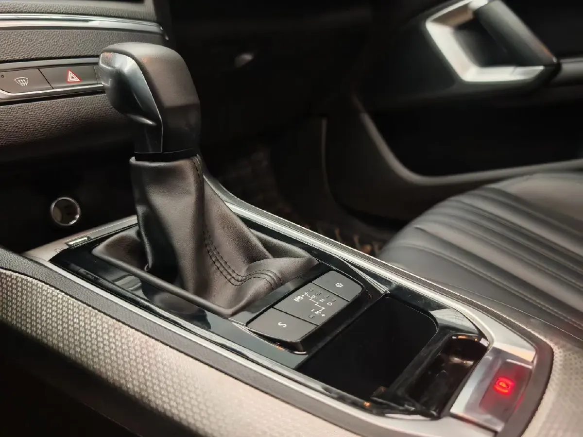 2020 Peugeot 408 1.6T 170HP L4 6AT,autocango,china used car exporter,china ev exporter,chinese used car exporter,chinese used ev exporter