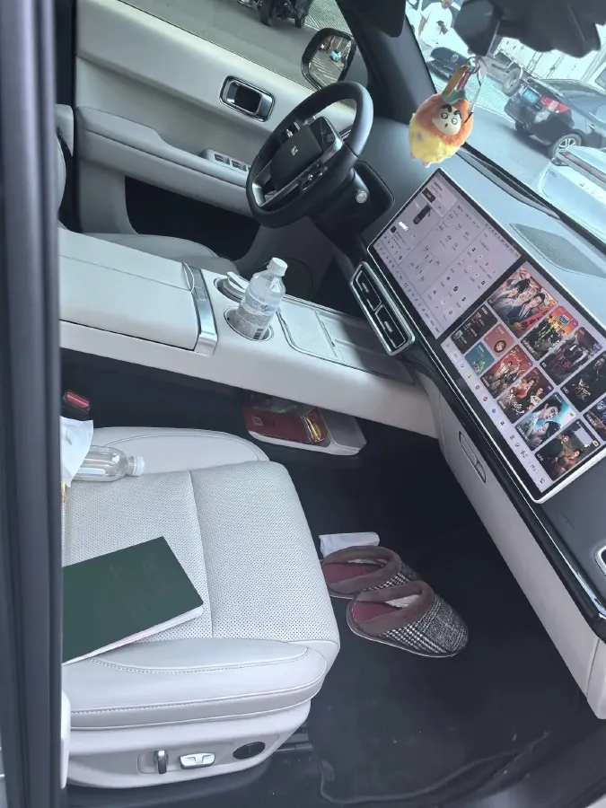 2025 Li L6 Range Extended 154HP L4 REEV,autocango,china used car exporter,china ev exporter,chinese used car exporter,chinese used ev exporter