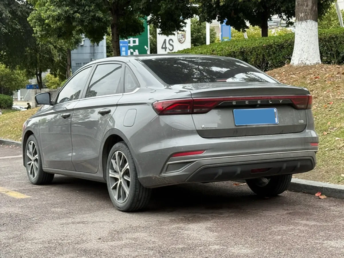 2022 Geely Emgrand 1.5L 114HP L4 CVT,autocango,china used car exporter,china ev exporter,chinese used car exporter,chinese used ev exporter