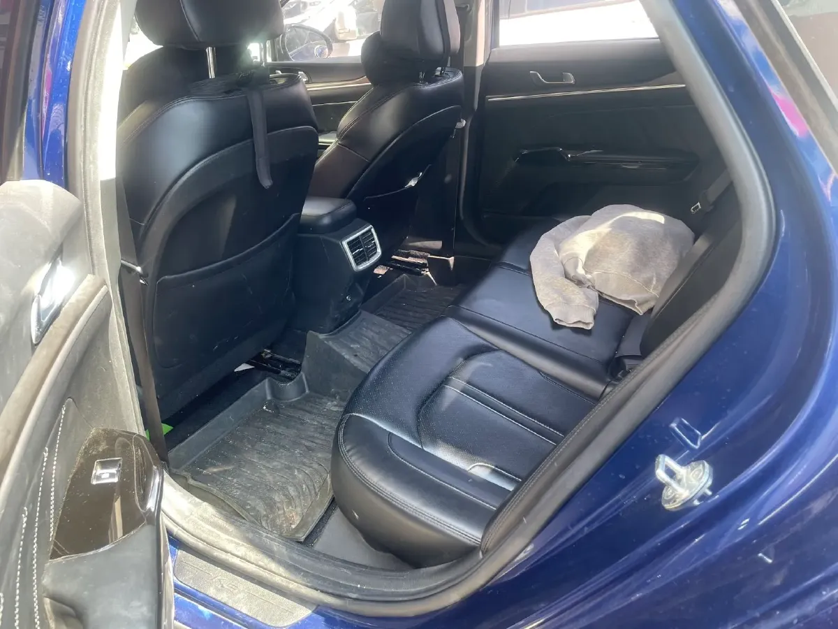 2020 Kia K5 1.5T 170HP L4 7DCT,autocango,china used car exporter,china ev exporter,chinese used car exporter,chinese used ev exporter