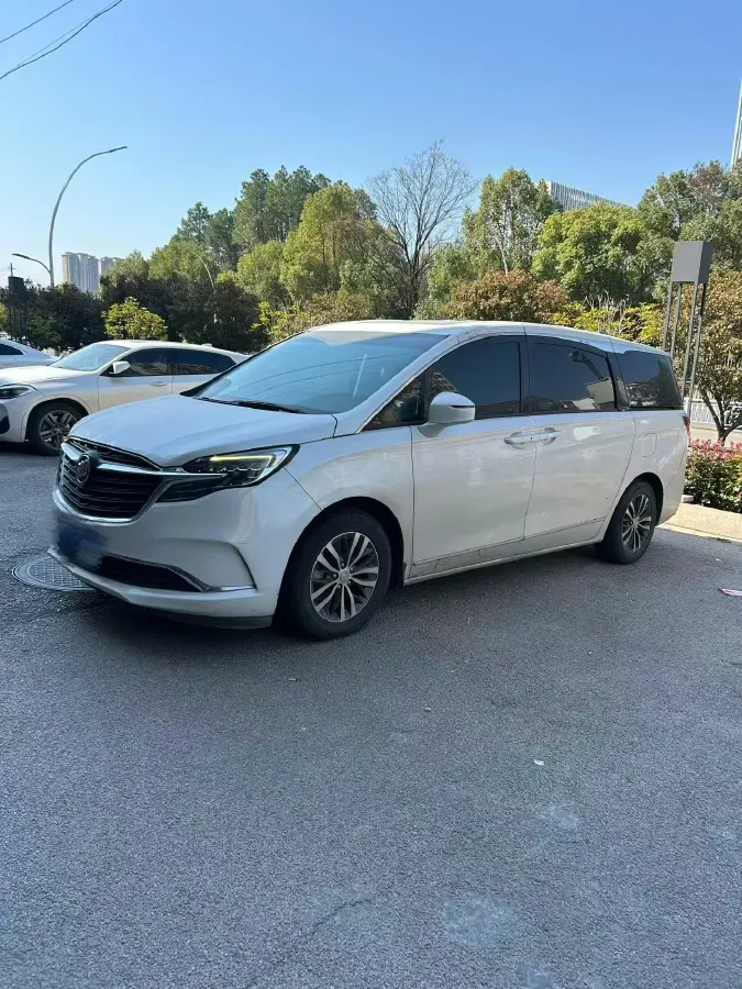 2021 Buick GL8 2.0T 237HP L4 9AT,autocango,china used car exporter,china ev exporter,chinese used car exporter,chinese used ev exporter
