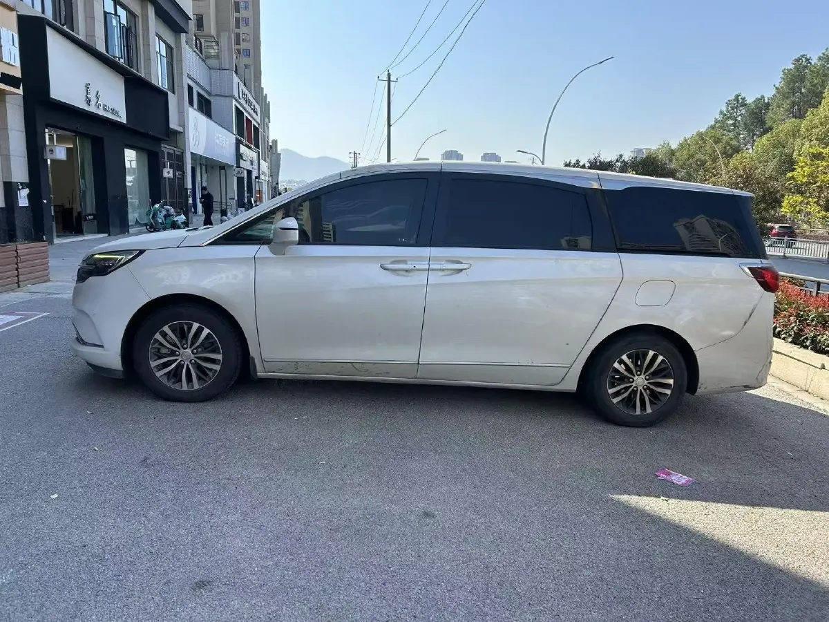 2021 Buick GL8 2.0T 237HP L4 9AT,autocango,china used car exporter,china ev exporter,chinese used car exporter,chinese used ev exporter