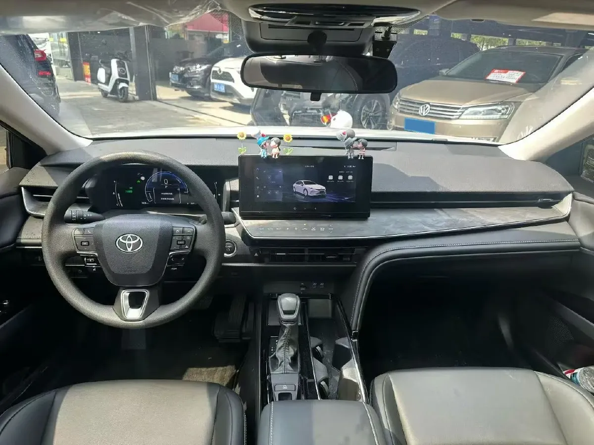 2024 Toyota Camry 2.0L 152HP L4 E-CVT Hybrid,autocango,china used car exporter,china ev exporter,chinese used car exporter,chinese used ev exporter