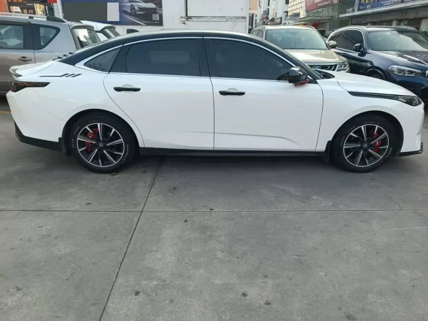 2025 ChangAn Eado 1.5T 192HP L4 7DCT,autocango,china used car exporter,china ev exporter,chinese used car exporter,chinese used ev exporter