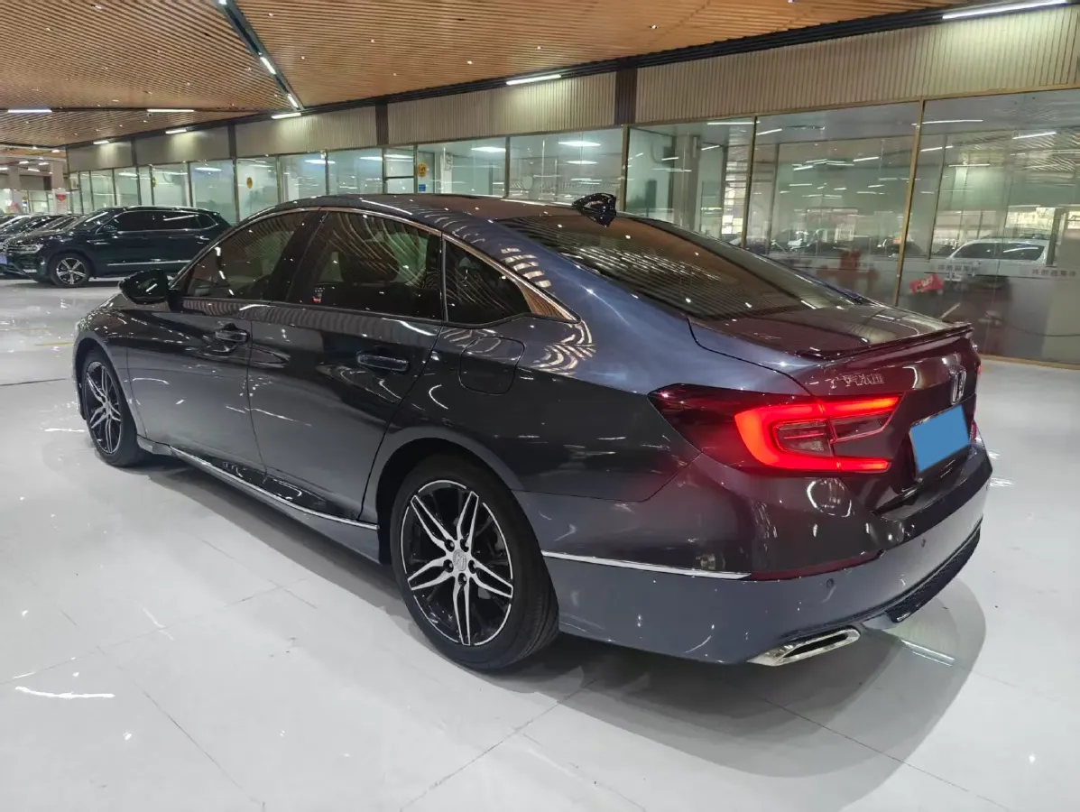 2022 Honda Accord 1.5T 194HP L4 CVT,autocango,china used car exporter,china ev exporter,chinese used car exporter,chinese used ev exporter
