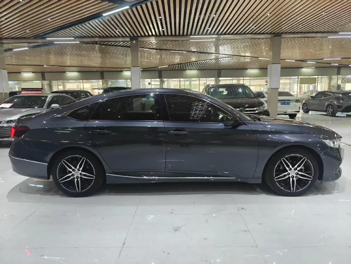 2022 Honda Accord 1.5T 194HP L4 CVT,autocango,china used car exporter,china ev exporter,chinese used car exporter,chinese used ev exporter