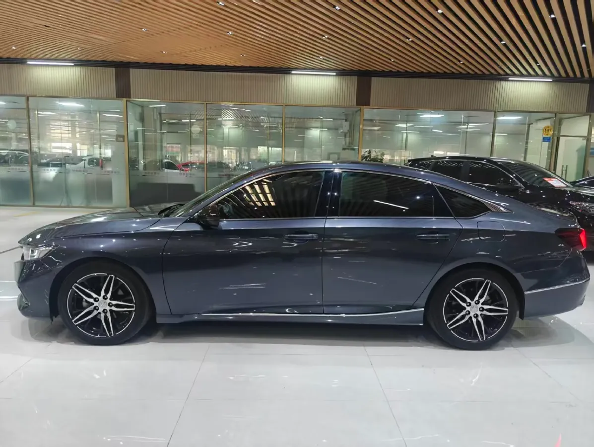 2022 Honda Accord 1.5T 194HP L4 CVT,autocango,china used car exporter,china ev exporter,chinese used car exporter,chinese used ev exporter