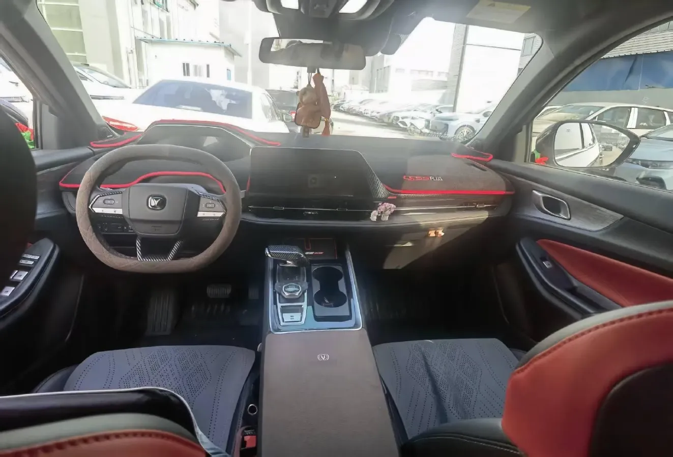 2024 ChangAn CS55 Plus 1.5T 188HP L4 7DCT,autocango,china used car exporter,china ev exporter,chinese used car exporter,chinese used ev exporter