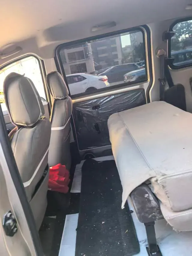 2022 JinBei Little Sea Lion X30 1.5L 102HP L4 5MT,autocango,china used car exporter,china ev exporter,chinese used car exporter,chinese used ev exporter