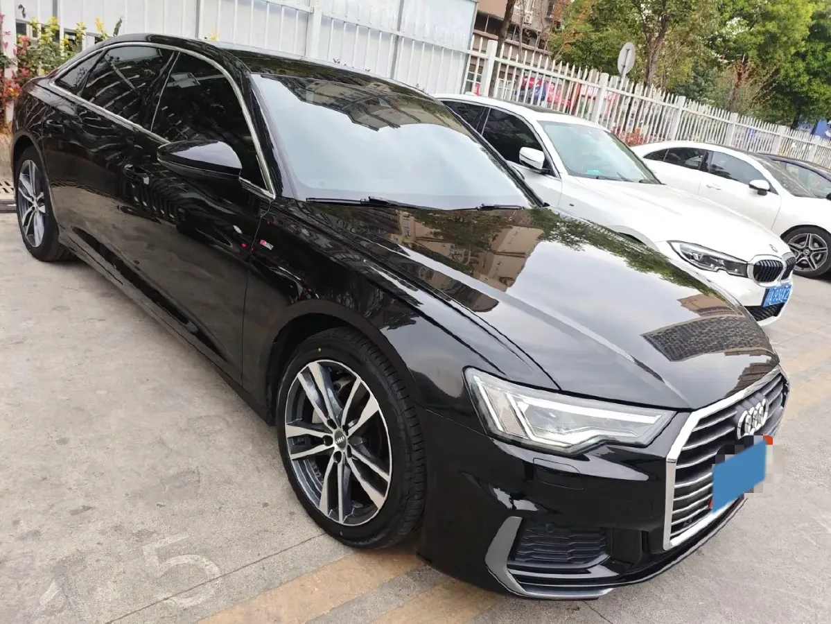 2020 Audi A6L 2.0T 190HP L4 7DCT,autocango,china used car exporter,china ev exporter,chinese used car exporter,chinese used ev exporter