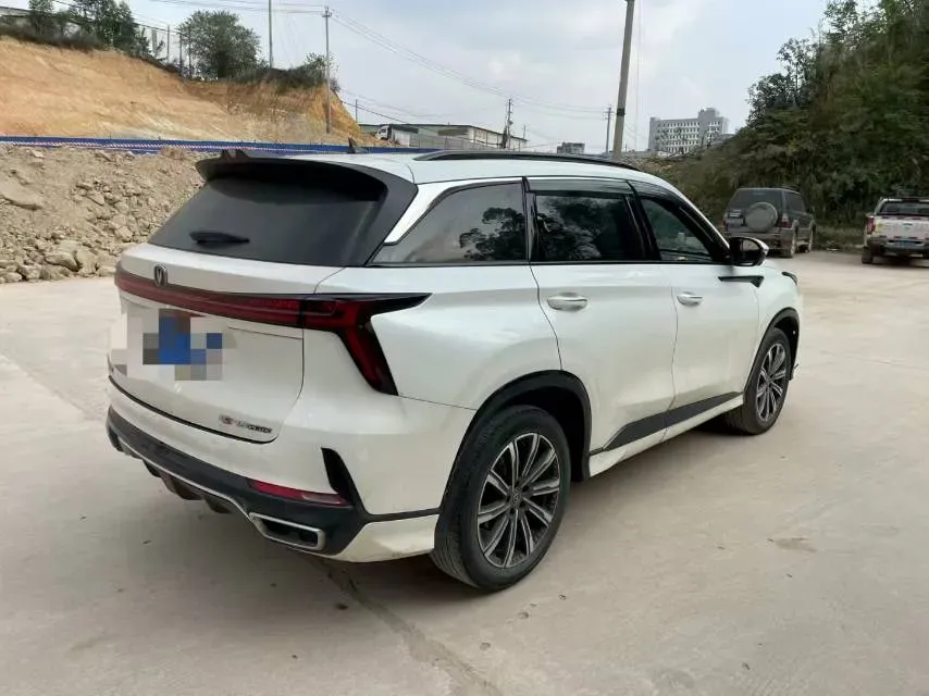 2023 ChangAn CS75 Plus 1.5T 188HP L4 8AT,autocango,china used car exporter,china ev exporter,chinese used car exporter,chinese used ev exporter
