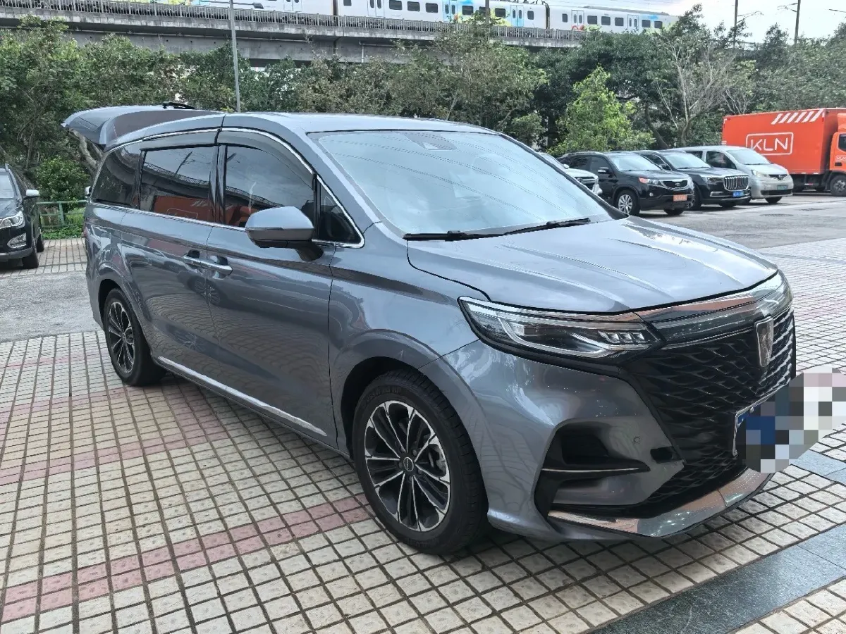 2021 Roewe iMAX8 2.0T 234HP L4 8AT,autocango,china used car exporter,china ev exporter,chinese used car exporter,chinese used ev exporter