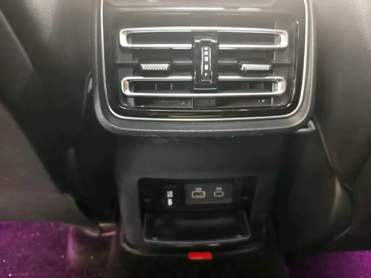 2023 HongQi HS5 2.0T 252HP L4 8AT,autocango,china used car exporter,china ev exporter,chinese used car exporter,chinese used ev exporter