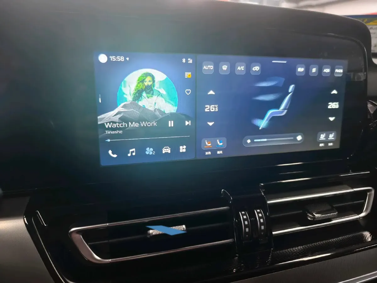 2023 HongQi HS5 2.0T 252HP L4 8AT,autocango,china used car exporter,china ev exporter,chinese used car exporter,chinese used ev exporter