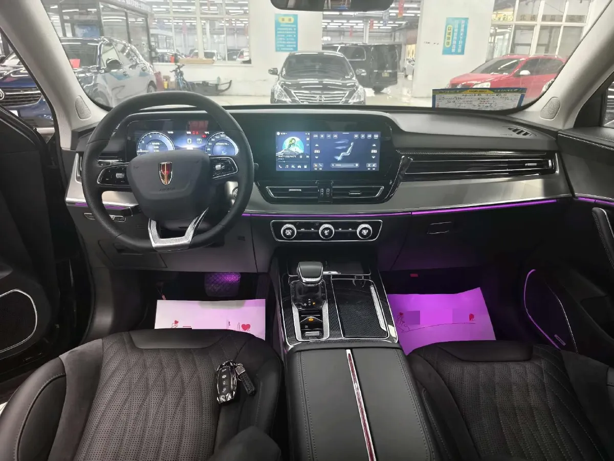 2023 HongQi HS5 2.0T 252HP L4 8AT,autocango,china used car exporter,china ev exporter,chinese used car exporter,chinese used ev exporter