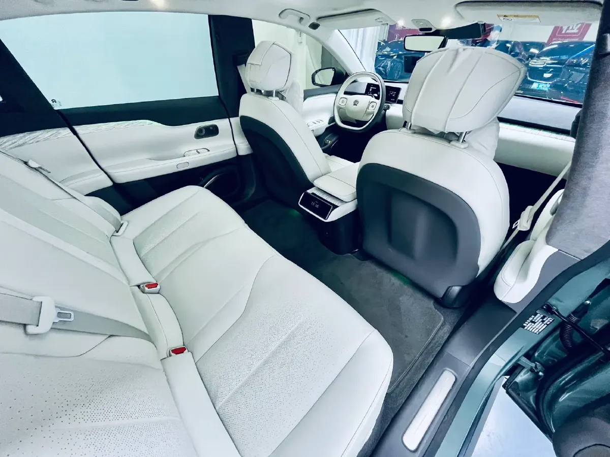 2023 NIO EC7 BEV 75KWH,autocango,china used car exporter,china ev exporter,chinese used car exporter,chinese used ev exporter