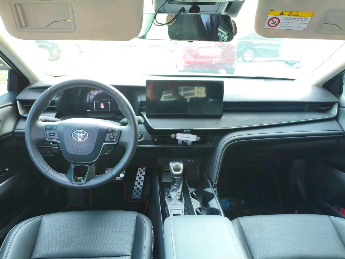 2026 Toyota Camry 2.0L 152HP L4 E-CVT Hybrid,autocango,china used car exporter,china ev exporter,chinese used car exporter,chinese used ev exporter
