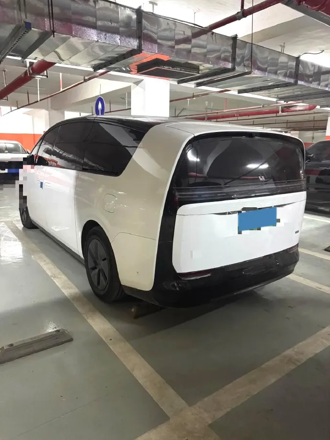 2025 Li MEGA BEV,autocango,china used car exporter,china ev exporter,chinese used car exporter,chinese used ev exporter