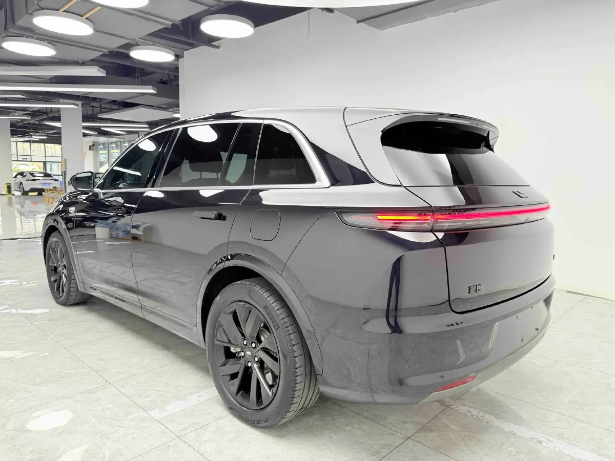 2023 Li L7 Range Extended 154HP REEV 40.9KWH,autocango,china used car exporter,china ev exporter,chinese used car exporter,chinese used ev exporter